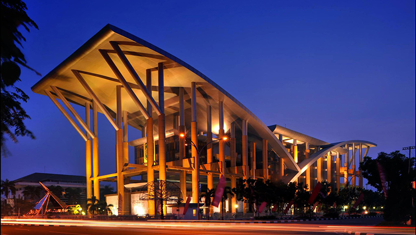 5 Indonesian Libraries With Modern and Sophisticated Facilities That Can Make You Feel at Home