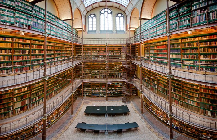 The beauty of the largest and oldest art library in the Netherlands
