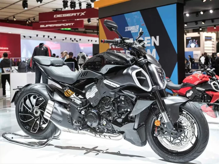 Ducati XDiavel V4 2025 Hadir dengan Mesin Granturismo V4 yang Tangguh